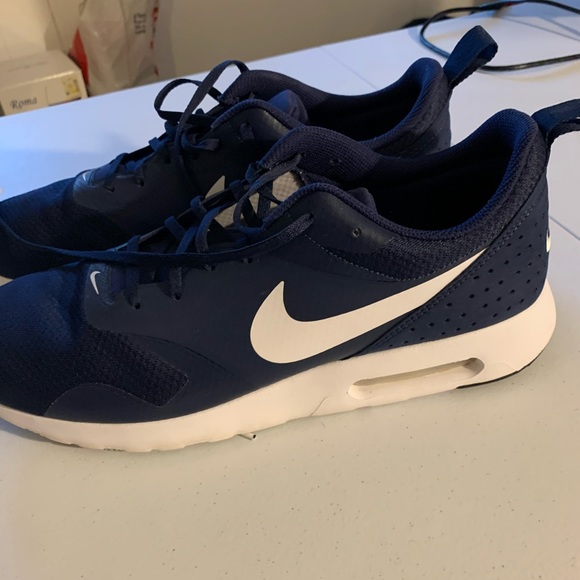 Nike Tavas gym shoe size 14 - Picture 3 of 5